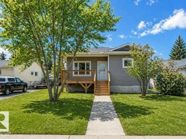 9832 Street, Westlock, AB, T7P 1P4 house for sale | Listing ID E4484 | Royal LePage