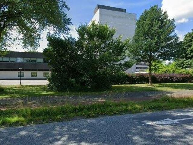 983 m2 office space for rent in Groningen
