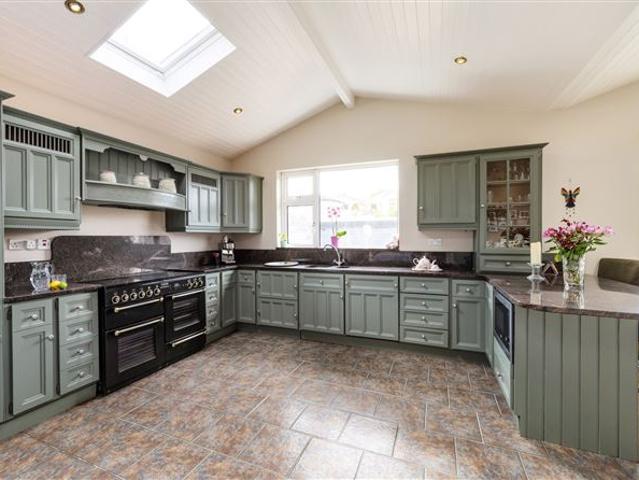 985,000 | 155 Biscayne, Malahide, Co. Dublin Sherry FitzGerald Malahide 5005 MyHome. Ie Residential