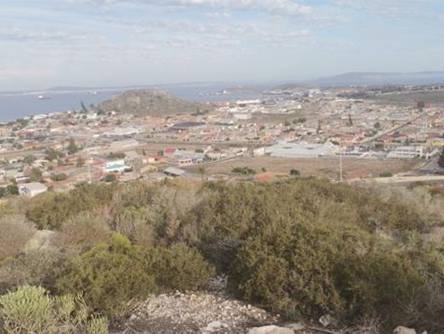 985 m² Land available in Saldanha
