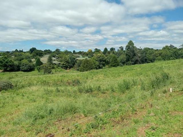 985 m² Land available in St Johns Village