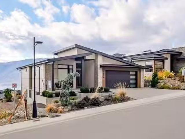 9874 Beacon Hill Drive, Lake Country, BC, V4V 0A9 Luxury Hou.