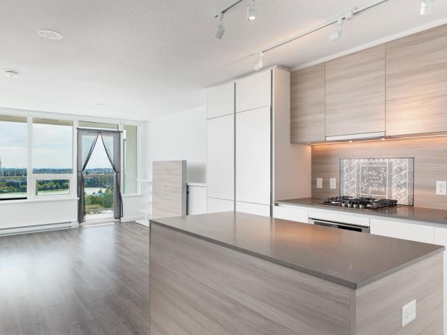 988 Quayside Dr 15th Floor, New Westminster | Birds Nest Properties