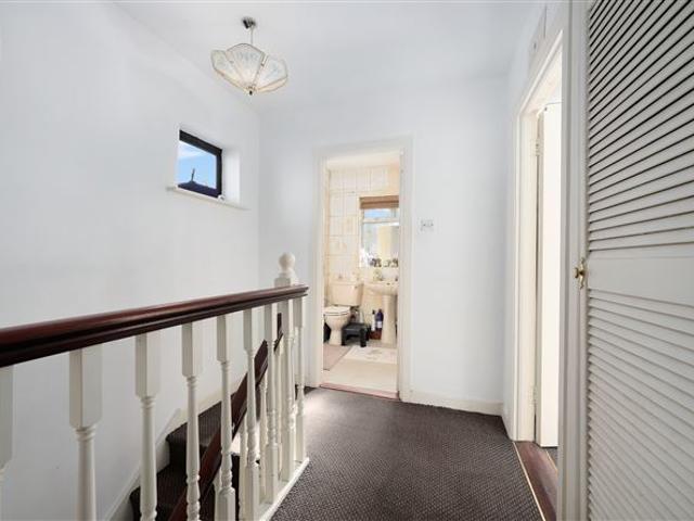 98 Alpine Heights, Clondalkin, Dublin 22 Ray Cooke Auctioneers 4838 MyHome. Ie Residential