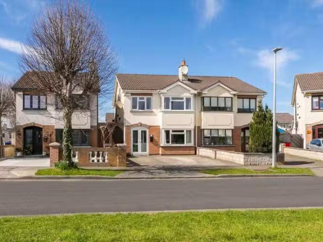 98 Colthurst Crescent, Lucan, Co Dublin, K78Y9H6 is for sale