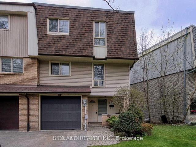 98 Henderson Drive, Aurora | StudioBeds/1Bath, Townhouse, $1,225/mo | Condos. Ca