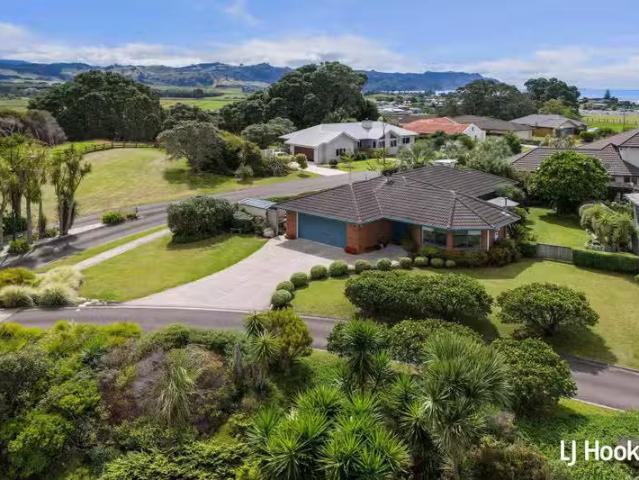 98 Koutunui Road, Waihi Beach, Western Bay Of Plenty For Sale