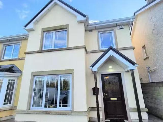 98 Lios Ard, Tulla Road, Ennis, Co. Clare, V95A9XN is for sale