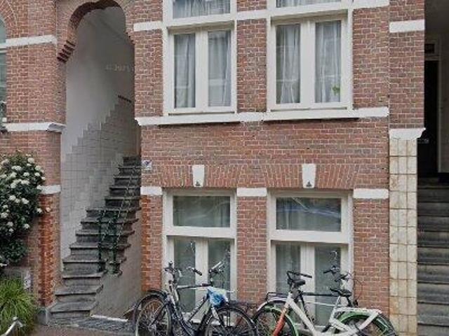 98 m2 apartment for rent in Amsterdam Oud Zuid
