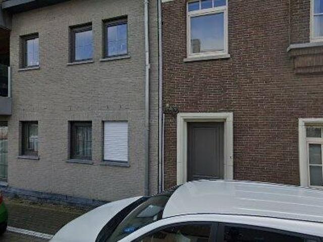 98 m2 apartment for rent in Wetteren