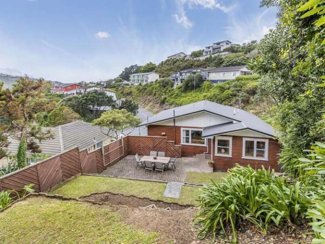 98 Severn Street, Island Bay, Wellington City