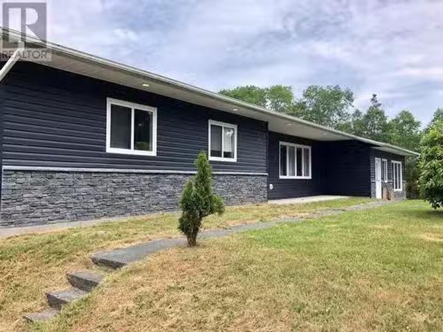 98 Shearstown Road, Bay Roberts, NL, A0A 3V0 house for sale.