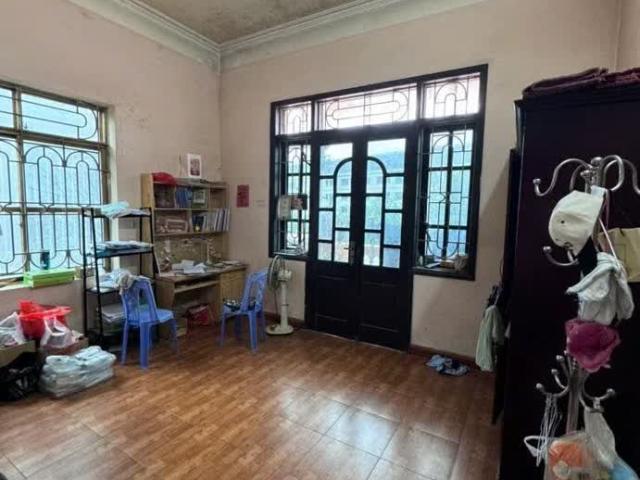 98M2 Nhà 3 Tầng, Ngọc Mạch, Xuân Phương, Sân Để Ôtô Tải, Nhỉnh 11 Tỷ