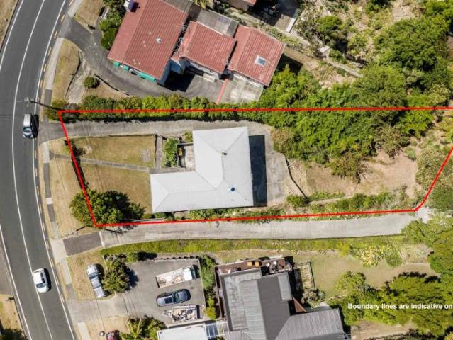 98A Arran Road, Browns Bay, North Shore City For Sale