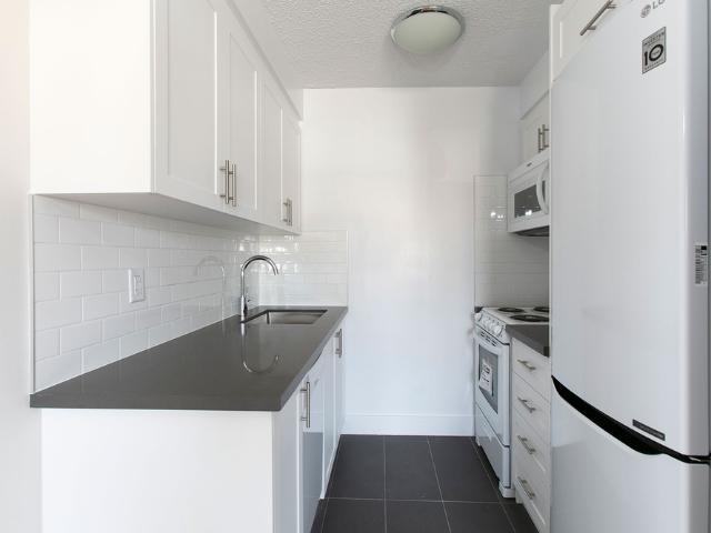 990 Avenue Road 1 Chambre