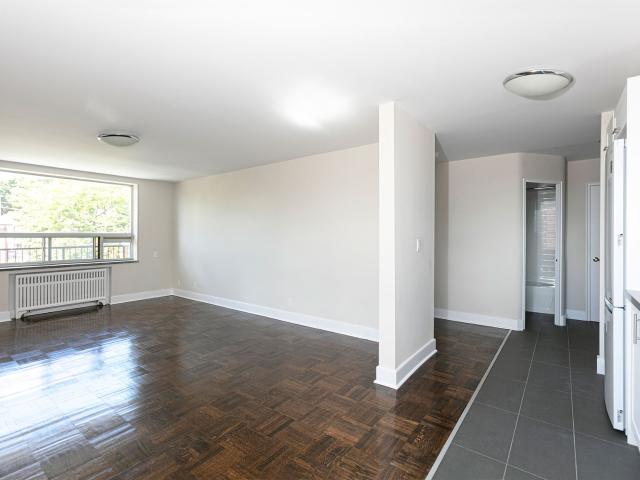 990 Avenue Road 990 Avenue Road 1 Bedroom [object Promise] for Rent