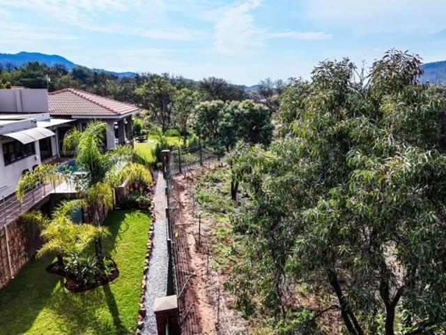 992 m² Land available in Buffelspoort
