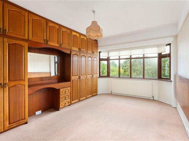 995,000 | 45 Fortfield Drive, Terenure, Dublin 6w Sherry FitzGerald Terenure 5003 MyHome. Ie Residential