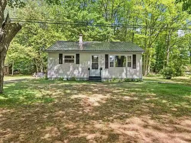 998 Maple Avenue, Aylesford, NS, B0P 1C0 house for sale Lis.