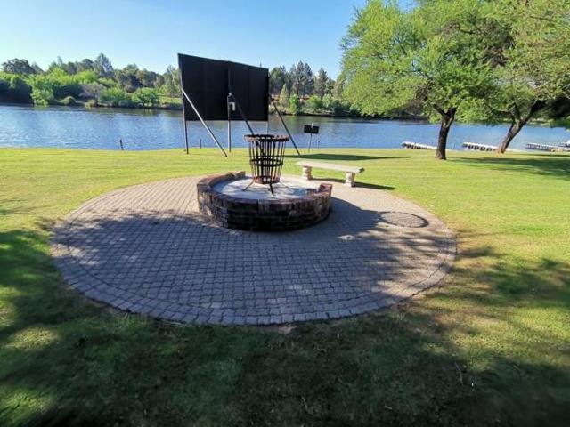 999 m² Land available in Vaal Park