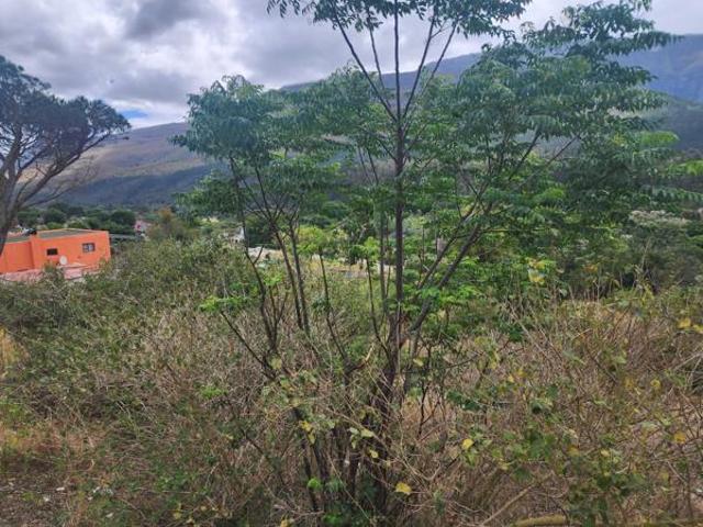 999 m² Land available in Suurbraak