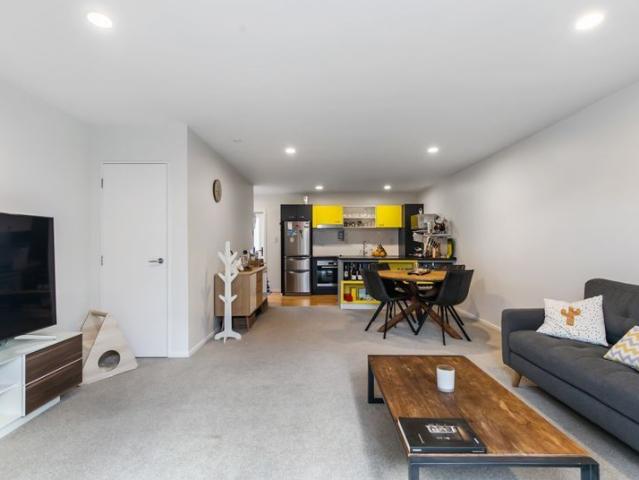 9/99 Mays Road, Onehunga, Auckland City