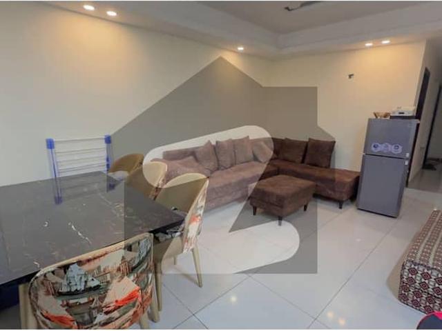 999 Sq Ft 1 Bedroom Apartment for Sale in Hamdan Heights | Prime Location