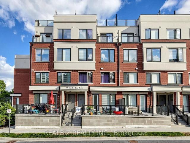 99 500 Alex Gardner Circle, Aurora | 2Beds/3Bath, Townhouse, $634,000 | Condos. Ca