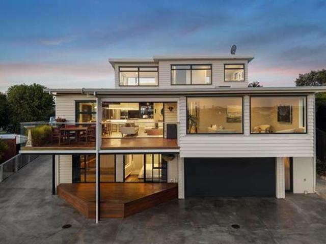 99 and 99A Exmouth Road, Northcote, North Shore City