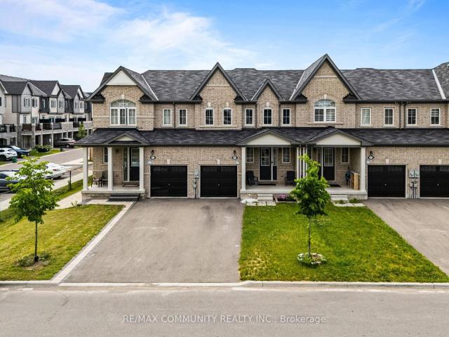 99 Bill Hutchinson Crescent, Bowmanville | For Sale @ $588,000 | Condos. Ca