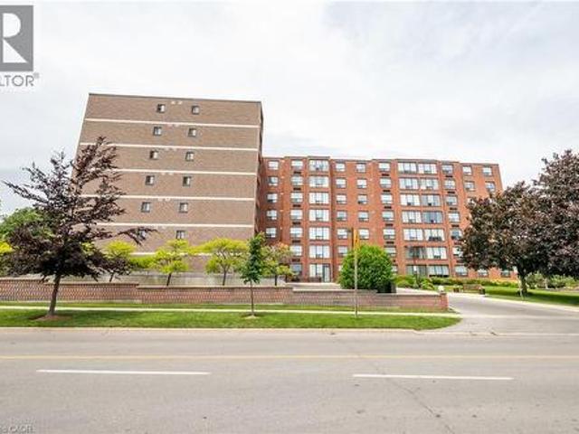 99 Donn Avenue Unit# 403, Stoney Creek, ON, L8E 4Z9 condo for sale | Listing ID 40853 | Royal LePage