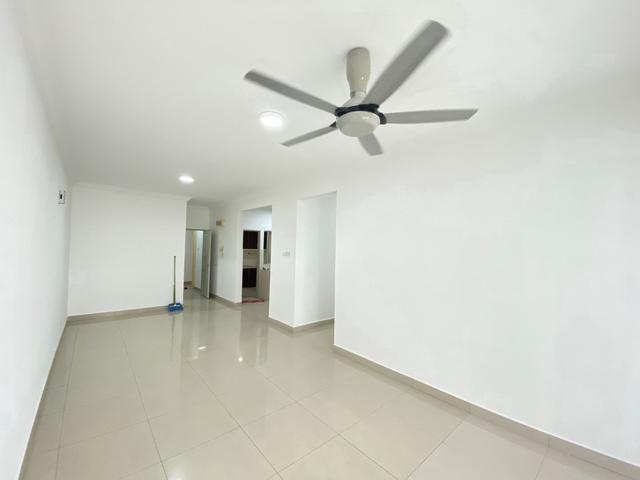 99 Full Loan Cheaper unit Kinrara mas bukit jalil pavilion 2 freehold