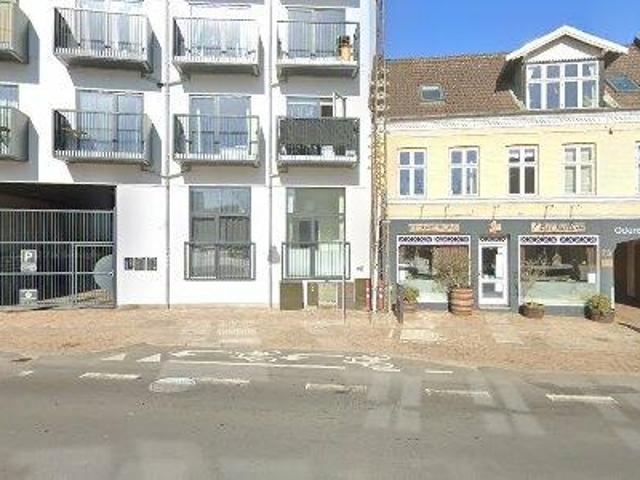 99 m2 lejlighed for rent i Odense C