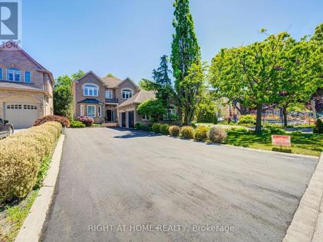 99 Naughton Drive, Richmond Hill, ON, L4C 8B3 house for sale | Listing ID N13246 | Royal LePage