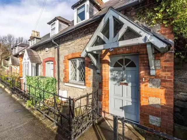 99 Roebuck Road, Clonskeagh, Dublin 14, D14 R9K3