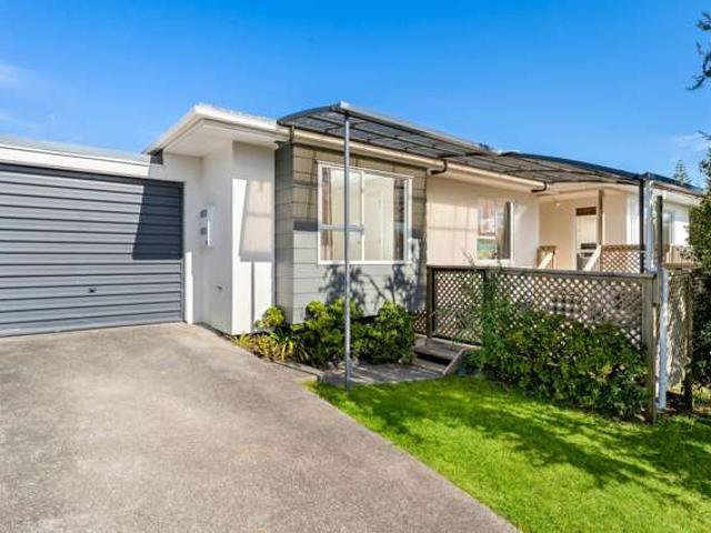 99 Sunnyside Road, Sunnyvale, Waitakere City