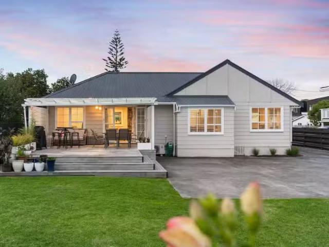 99A Nile Road, Milford, North Shore City For Sale