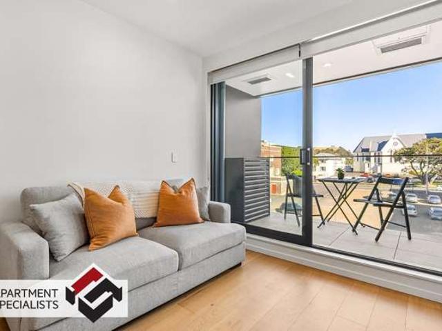 9 Madeira Lane, Grafton, Auckland City