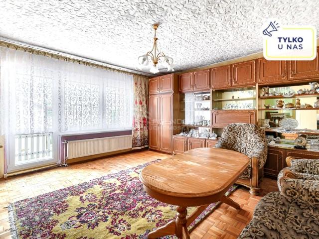 9 maja 89 m², Bytom