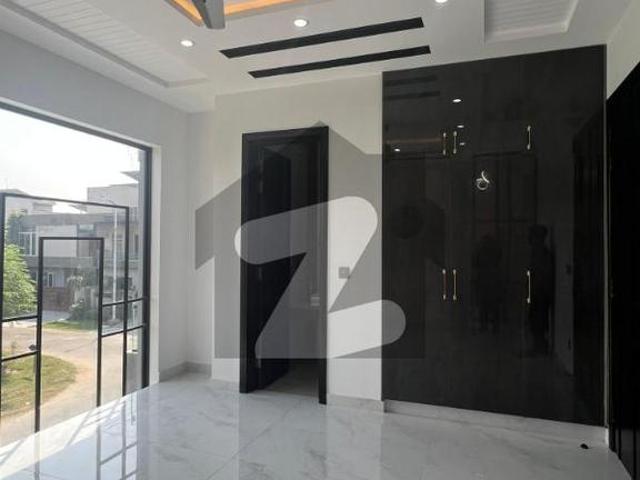 9 Marla Beautiful House For Sale Banker Avenue Cooperative Society Lahore Bankers Avenue Cooperative Housing Society
