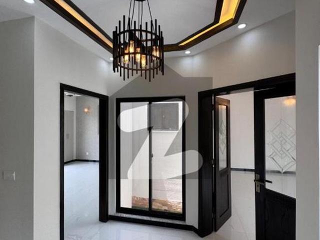 9 Marla Beautiful Spanish Luxury House in Bankers Avenue Co operative Housing Society Bankers Avenue Cooperative Housing Society