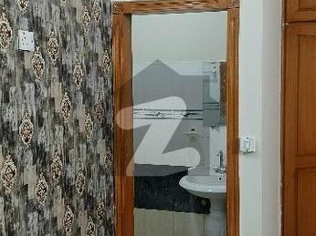 9 Marla Corner House For Rent Johar Town Phase 1