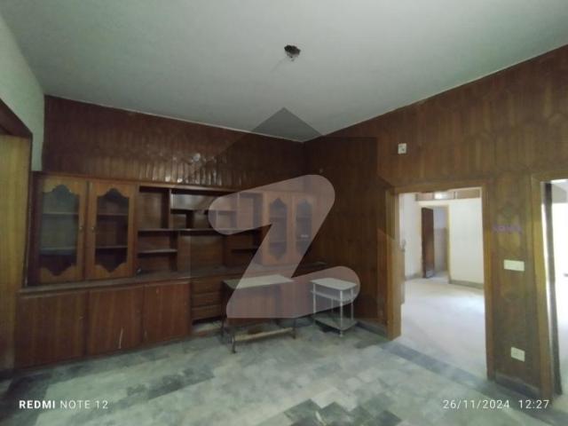 9 Marla Separate House For Rent Samanabad