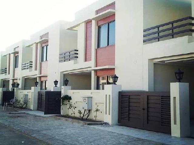 9 marla villa for sale with 3 months time payment plan good in Pakistan | Clasf real estate