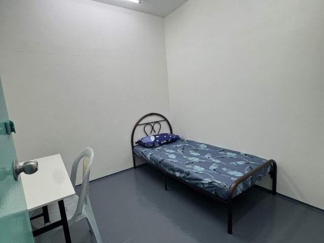 9 Mins to Mid ValleyNewly Renovated Fully FurnishedZero Deposit Master Room‼️