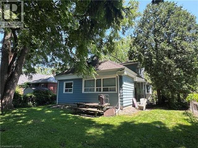 9 Norfolk Street N, Hamilton, ON, L8S 3J9 house for sale | Listing ID 40850 | Royal LePage