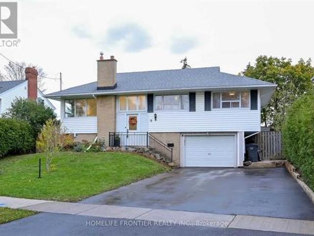 9 Avonmore Street, Brampton, ON, L6W 2S5 house for lease | Listing ID W13054 | Royal LePage