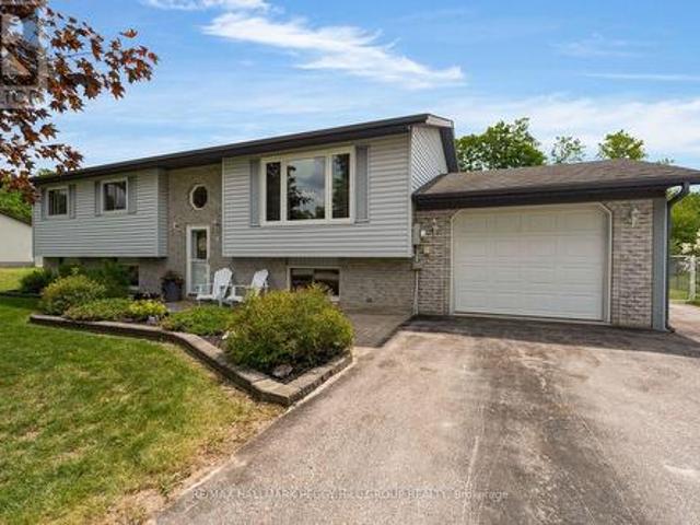 9 Adams Avenue, Springwater, ON, L9X 0A1 house for sale | Listing ID S13424 | Royal LePage