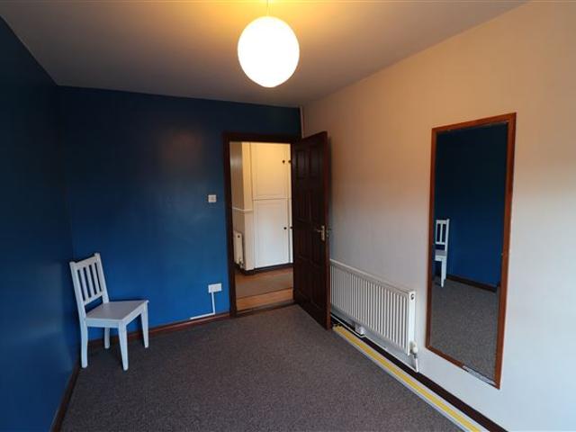 9 Aillebaun, New Street, Killaloe, Clare Harry Brann Auctioneers & Valuers 4767 MyHome. Ie Residential