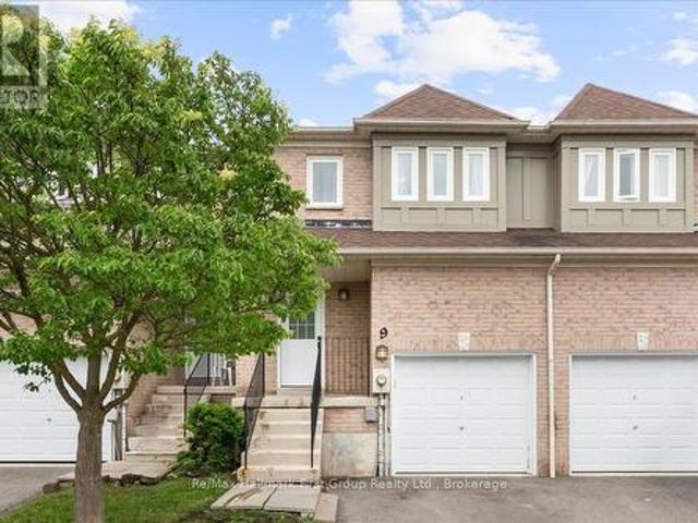 9 Alexis Way, Whitby Williamsburg, ON, L1R 2N9 townhouse for sale | Listing ID E13466 | Royal LePage